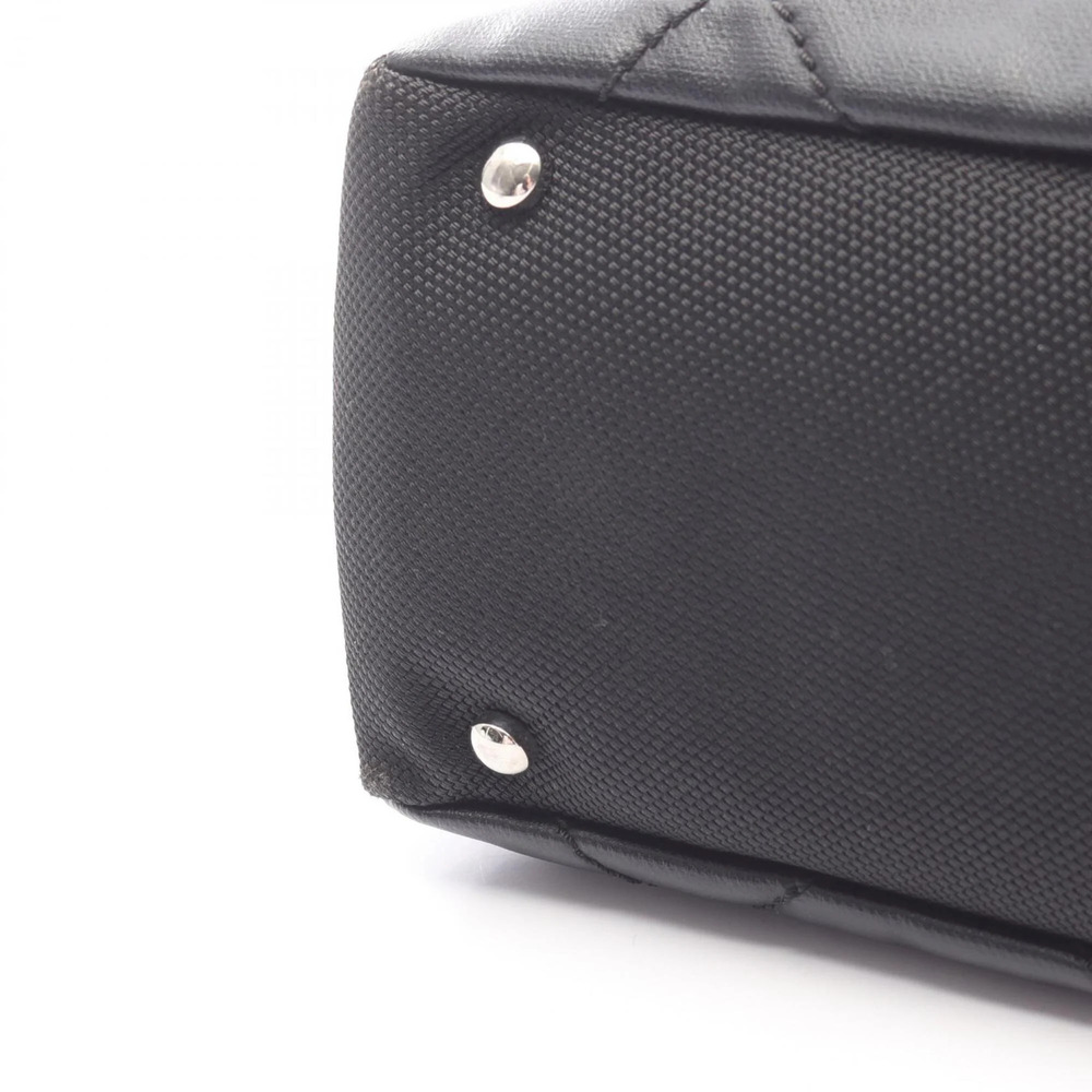 CHANEL Black Leather Tote Bag - Picture 6 of 10